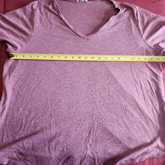 Jessica Simpson Womens Flutter Sleeve V Neck Tee Mauve Rum Raisin XXL Soft Relax - Picture 5 of 8